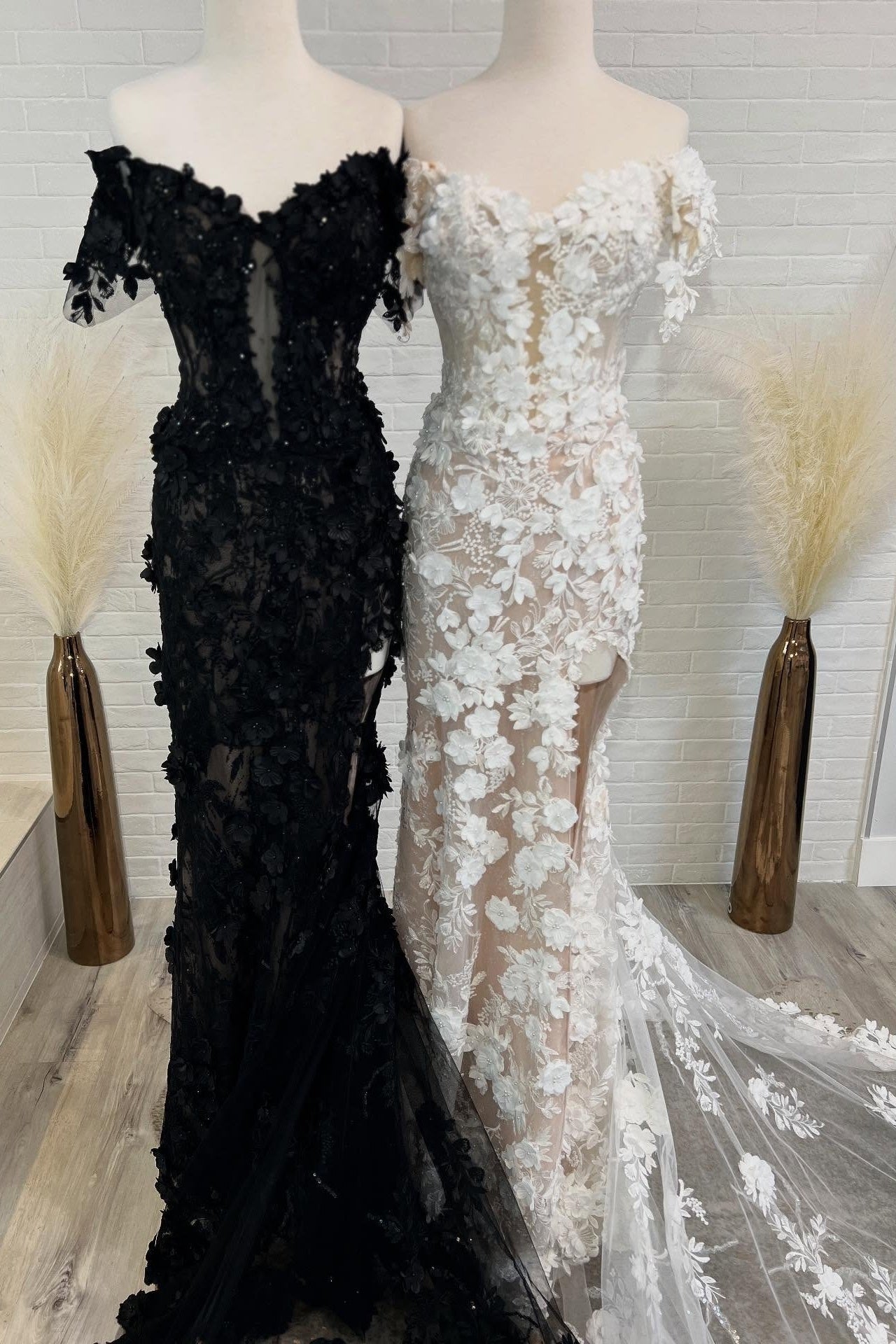 Charming Mermaid Off the Shoulder White/Black Long Prom Dress with Appliques