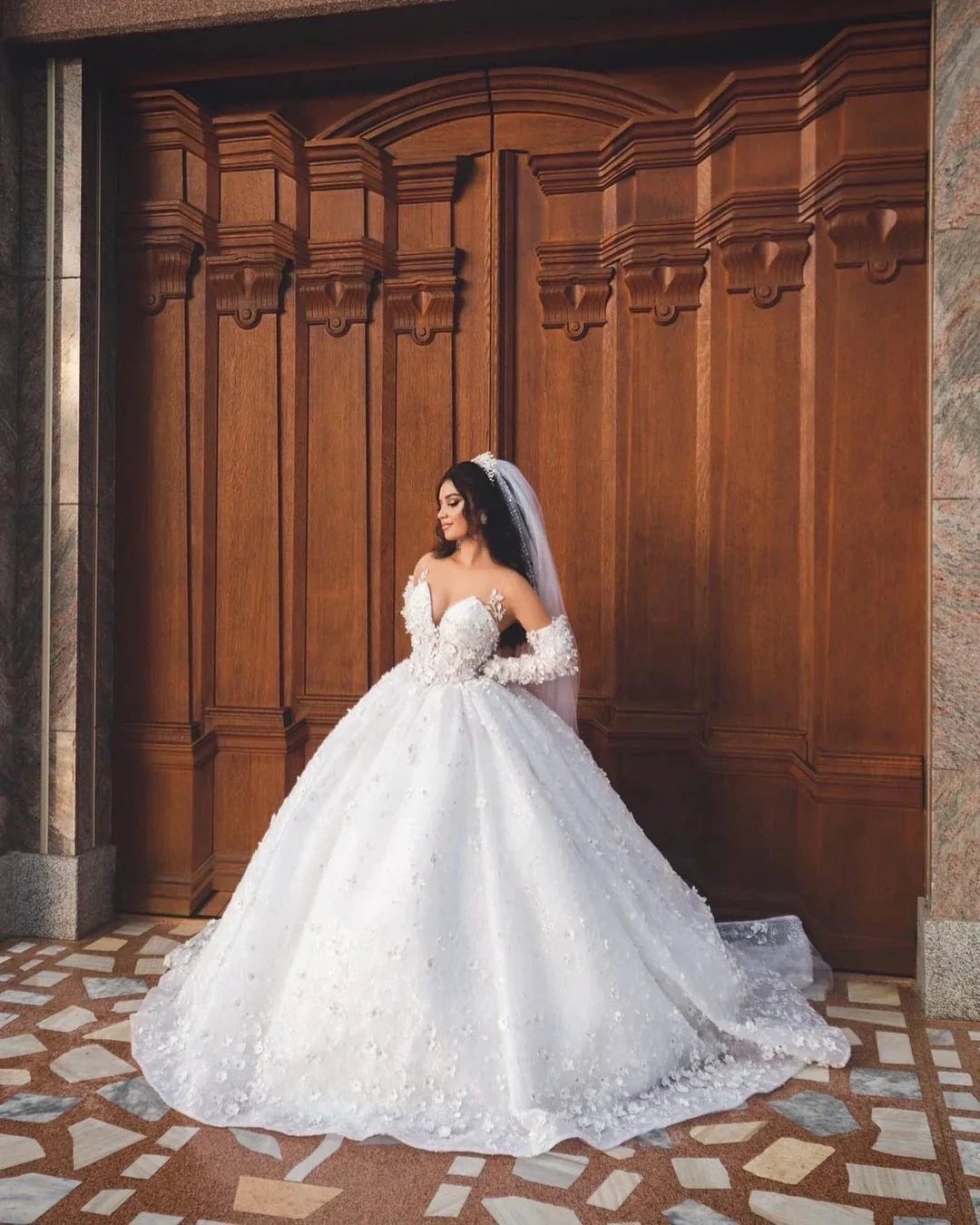 Chic Long White V-neck A-line Appliques Wedding Dress With Sleeves And Train (ZD15652)