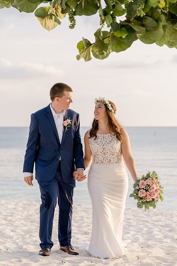 Chic Mermaid Chiffon Appliques Beach Wedding Dresses Sleeveless Lace Plus Size Bridal Gowns On Sale