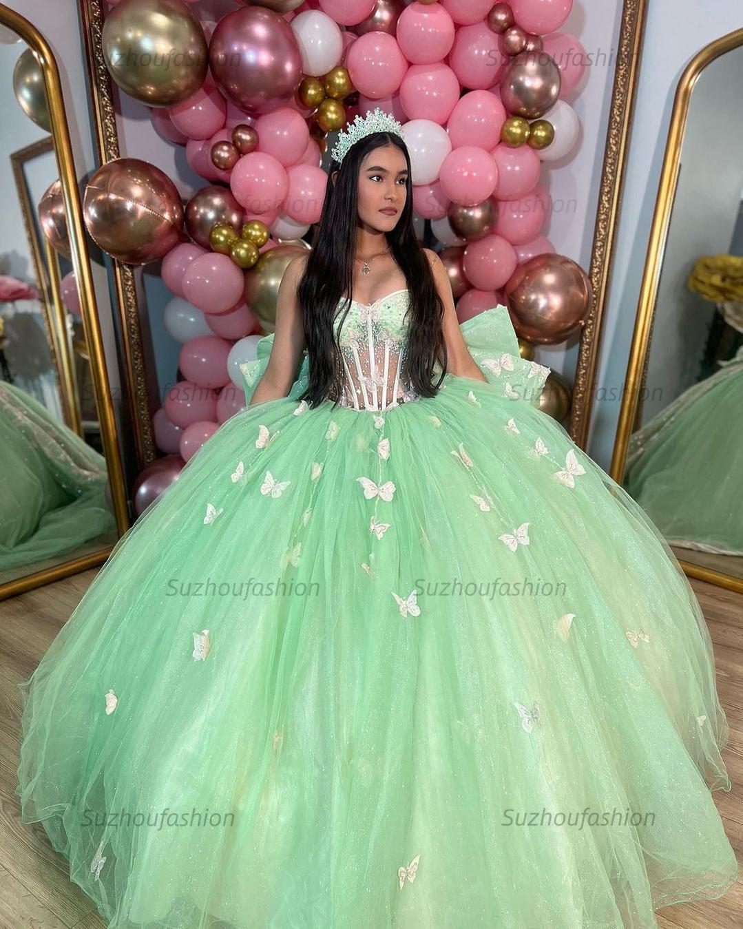 Chic & Modern Ball Gown Sweetheart Neck 3D Butterfly Appliques Bow Knot Mint Green Tulle Princess Evening Party Gown Quinceanera Dress For Sweet 16