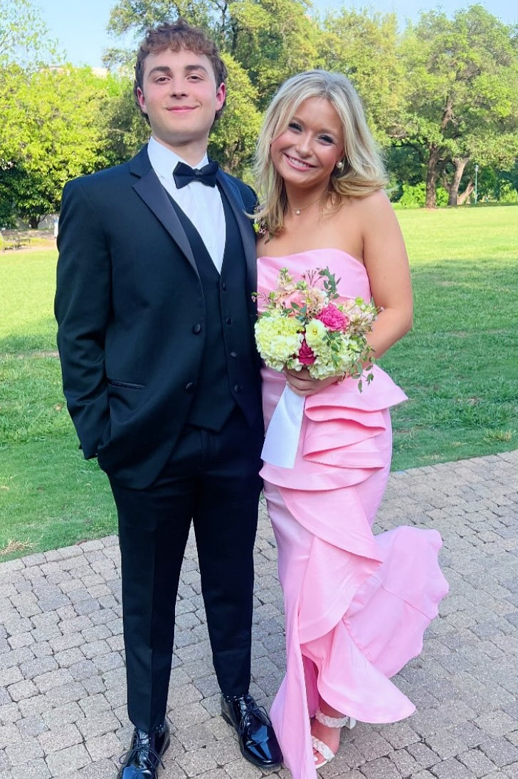 Chic Sheath Strapless Pink Long Prom Dress with Ruched - FashionDia