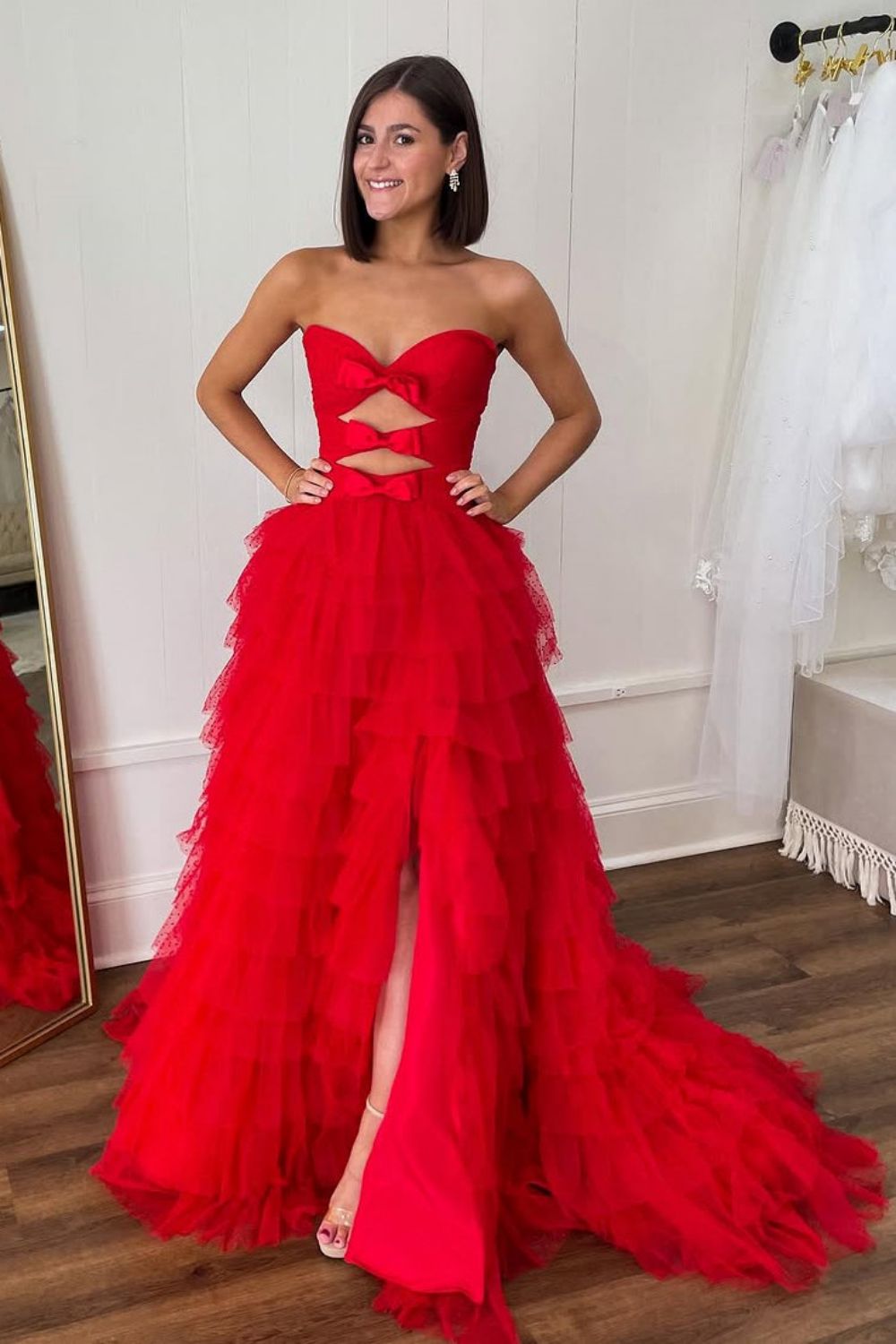 Cute Red A-Line Sweetheart Long Tulle Prom Dress with Bowknot Slit - FashionDia