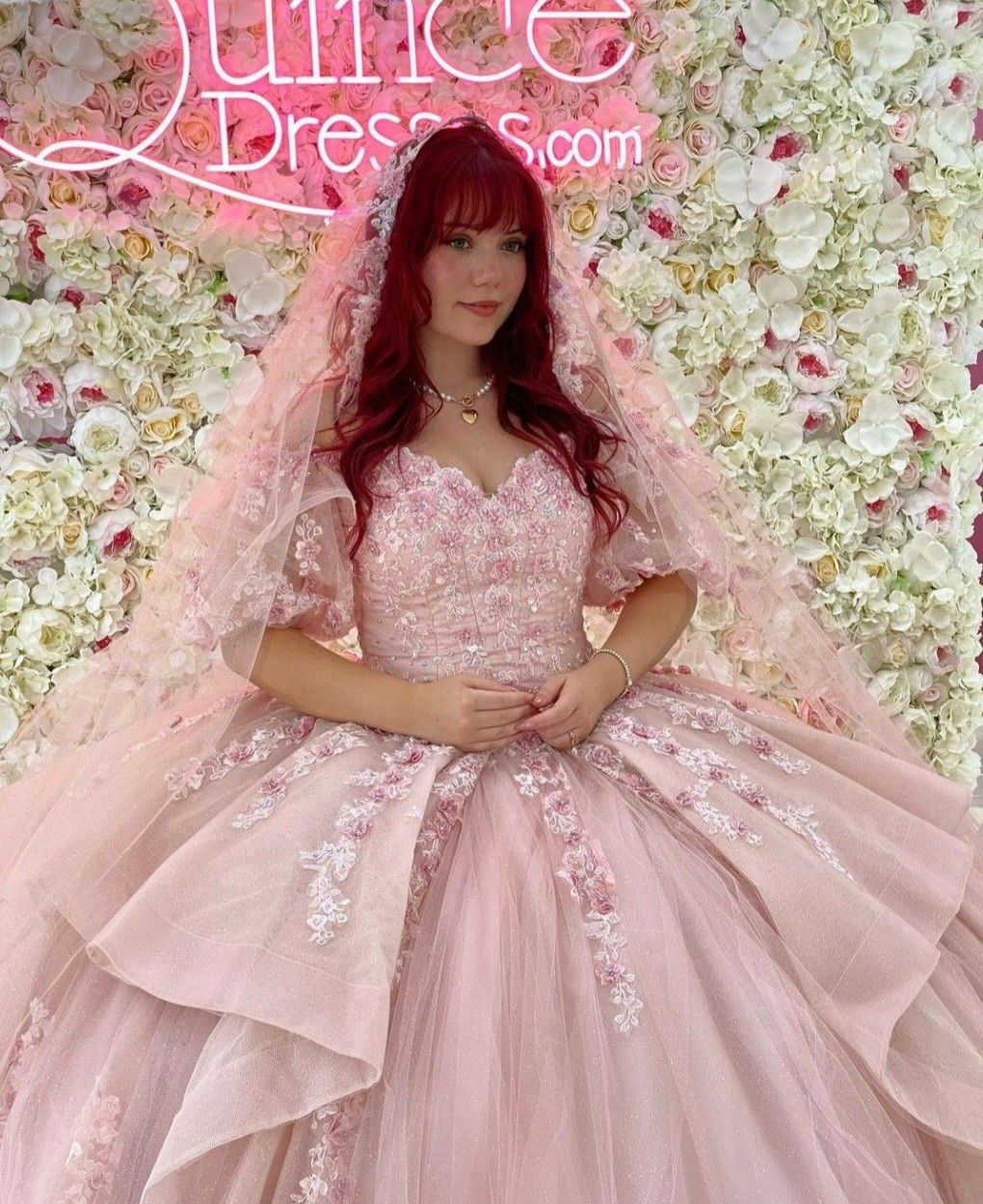Charming Pink V Neck Tulle Sequin Lace Applique Ball Gown Quinceanera Dress