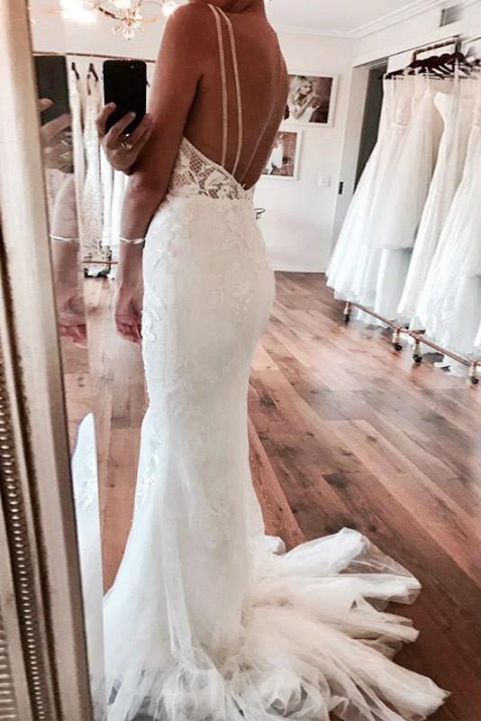 Deep V-Neck Mermaid Ivory Backless Lace Wedding Dress (ZD16197)