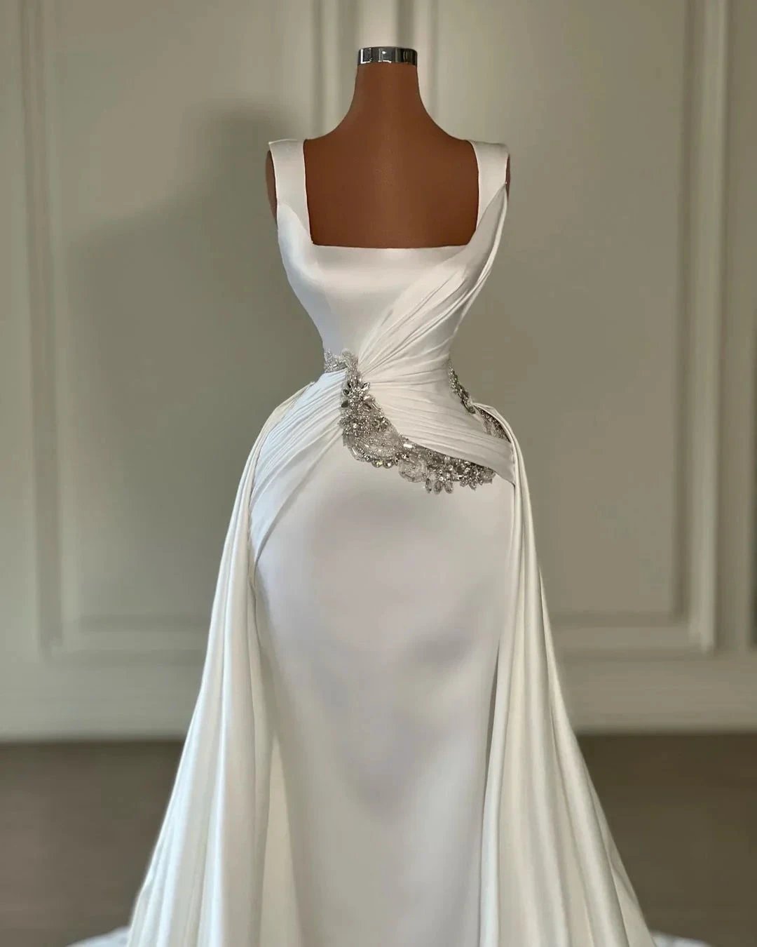 Designer Long Ivory A-line Straps Jewels Sleeveless Wedding Dress With Train (ZD15684)