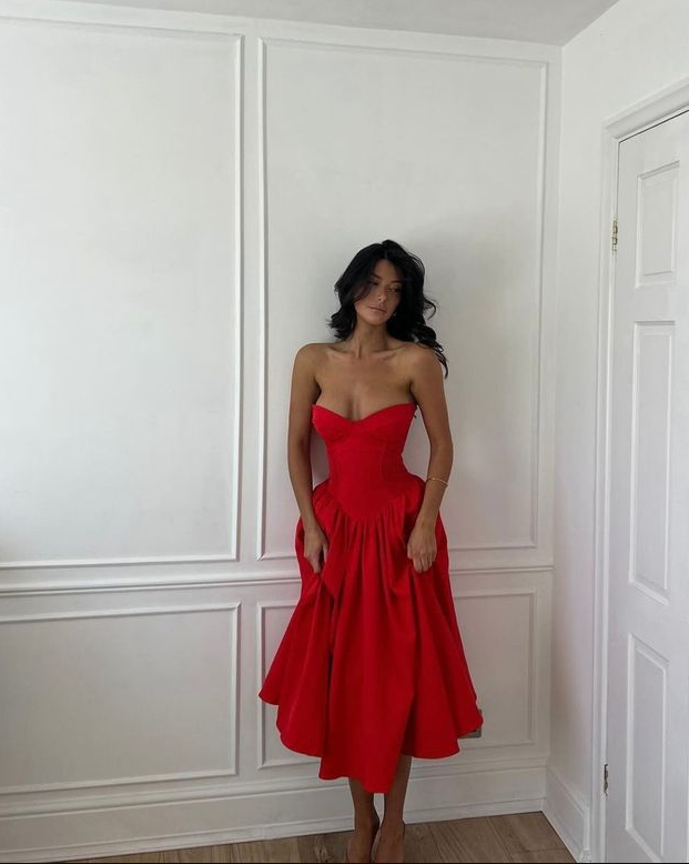 Charming Red Strapless Pleated Prom Dress A Line Evening Gown Y7763 - VelvetHem