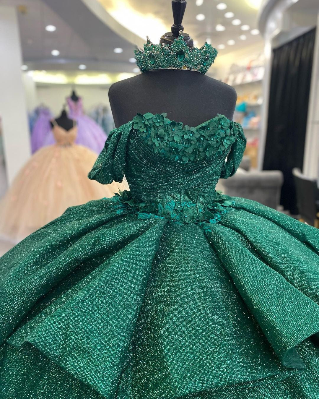 Elegant Ball Gown Off Shoulder 3D Flower Appliques Dark Green Tulle Birthday Party Gown Quinceanera Dress For Sweet 16 Dress