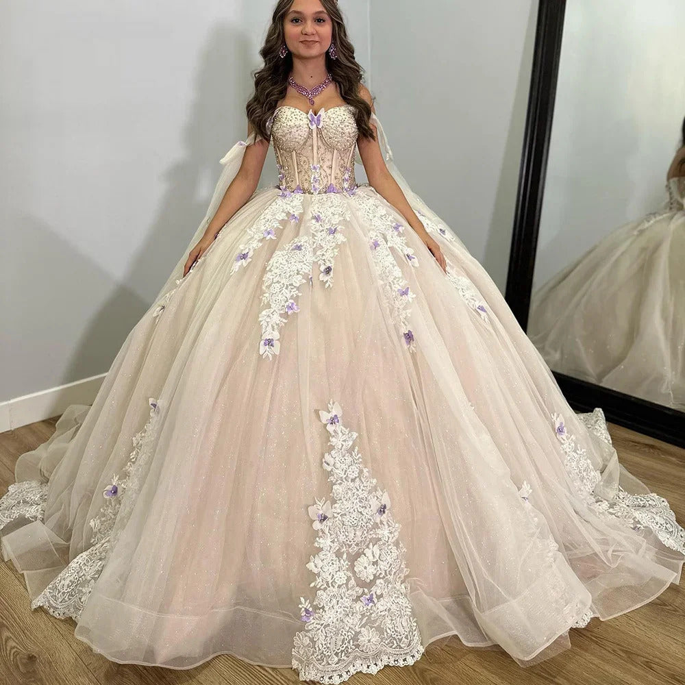 Elegant Ball Gown Off Shoulder Sleeveless Lace Appliques Sweep Train Tulle Quinceanera Dress For Sweet 16