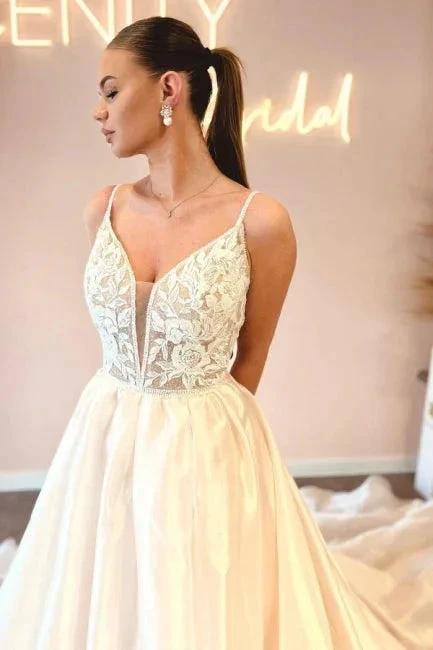 Elegant Floor-Length Spaghetti Straps V-Neck Sleeveless A-Line Wedding Dresses with Appliques (ZD15752)
