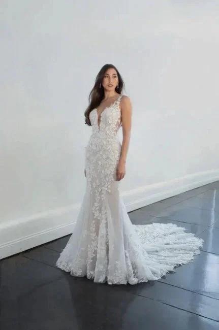 Elegant Long Mermaid V-neck Sleeveless Wedding Dresses With Lace (ZD14907)