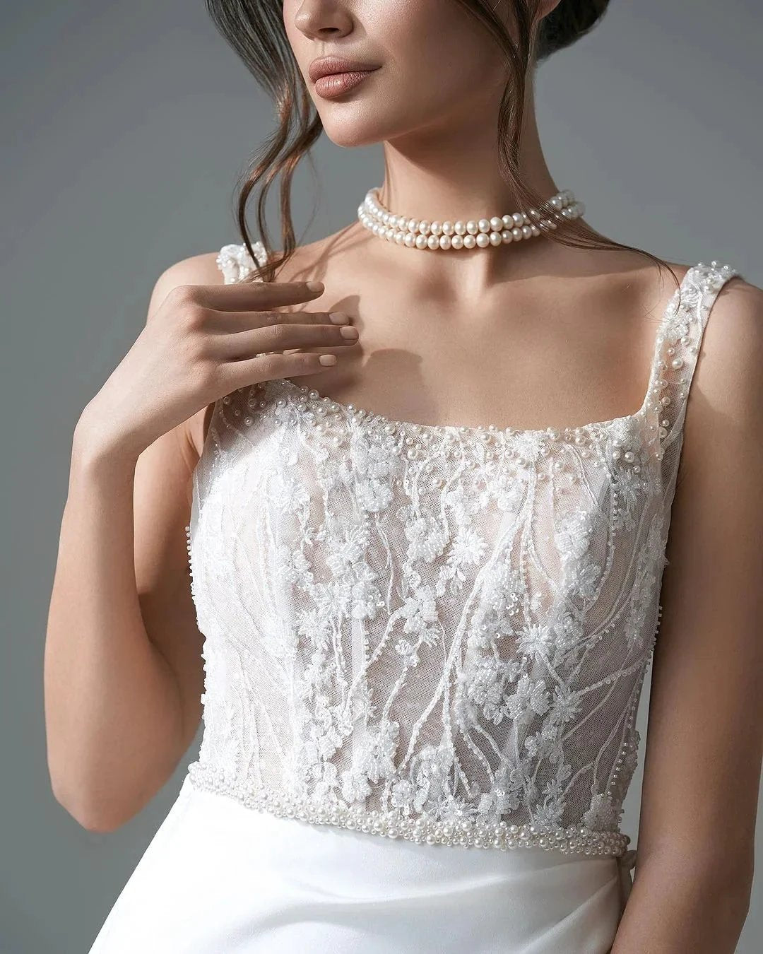 Elegant Long White A-line Beading Lace Pearls Sleeveless Wedding Dress With Slit (ZD15678)