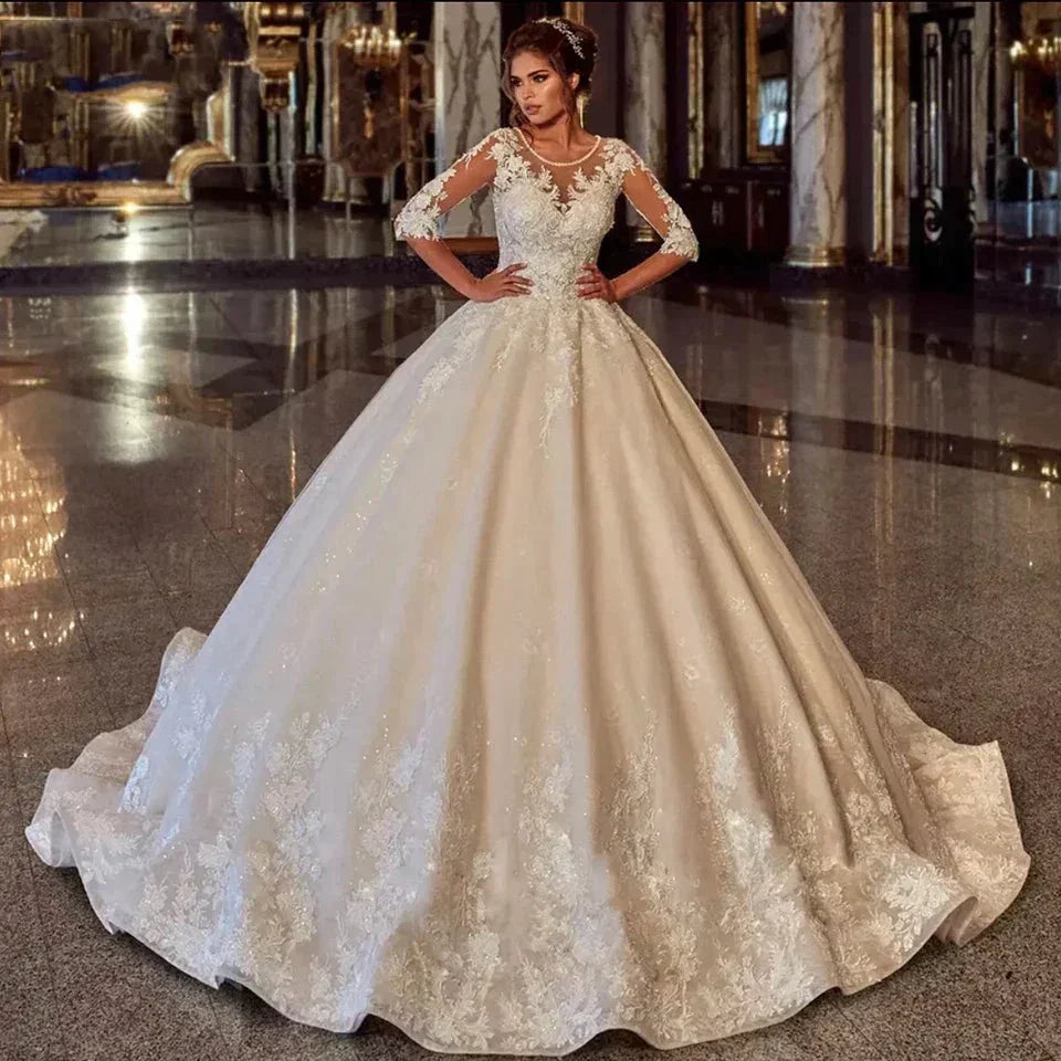 Elegant O-Neck Pearls Lace Appliques Ball Gown Wedding Dress 2023 Half Sleeves Bridal Gown Tulle Lace Up Robe De Mari�e (ZD14112) - View 3 | VelvetHem