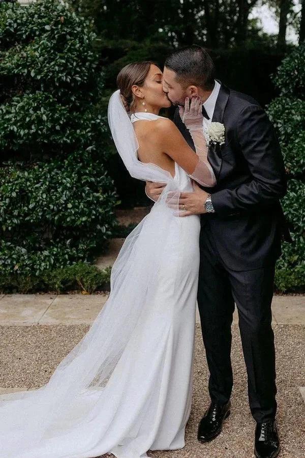 Elegant Mermaid Halter Modest Wedding Dress Simple Bridal Gown (ZD16087)