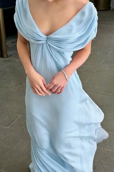 Elegant A Line V Neck Pink Chiffon Long Prom Dress with Ruffles