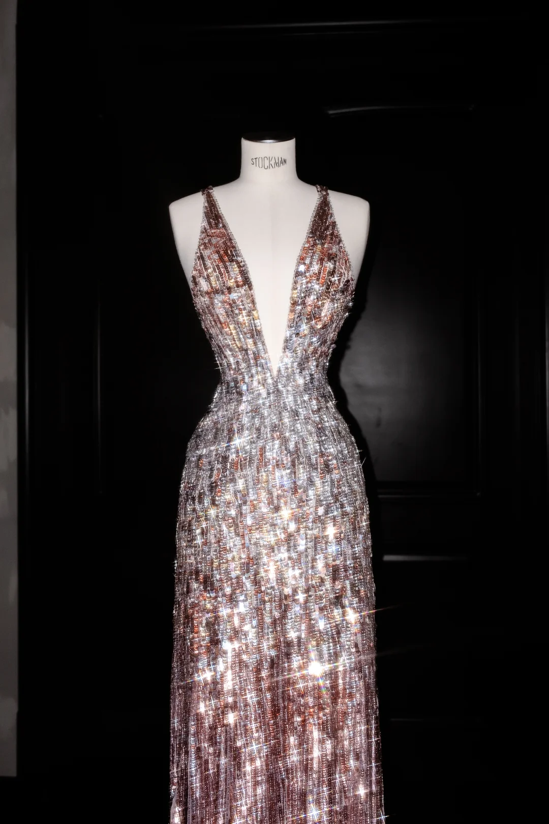 Luxury Deep V Sequin Backless Long Evening Dress Formal Prom Dress Y8683 - View 3 | VelvetHem