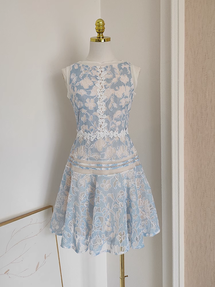 Cute A line Scoop Lace Party Dress Short Birthday Dresses
