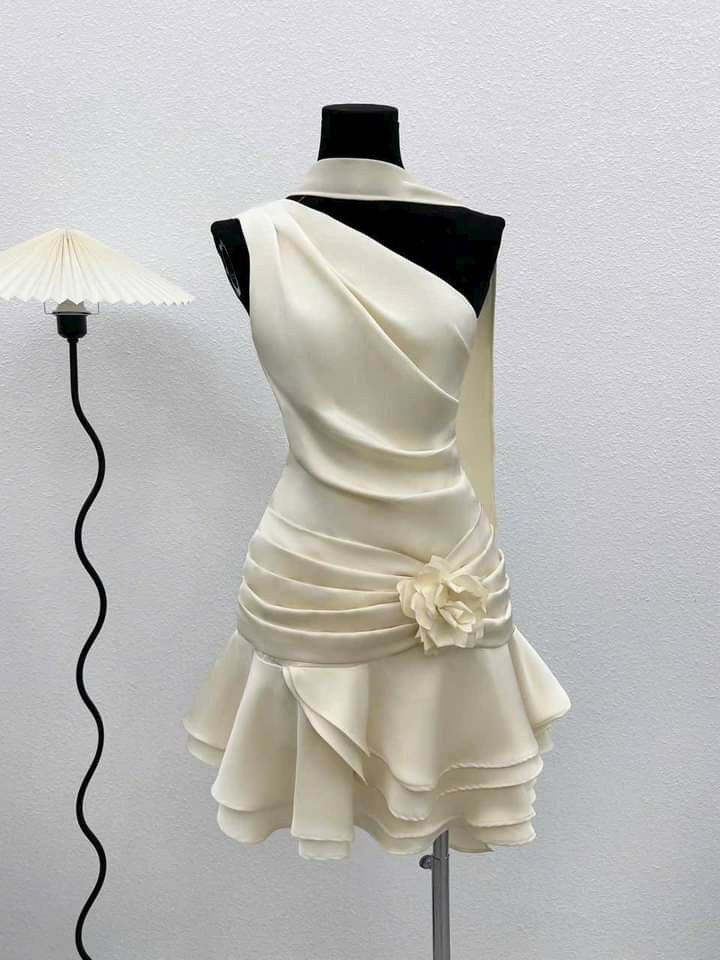 Beautiful One-Shoulder Satin Pleated A-Line Homecoming Dress - FashionDia