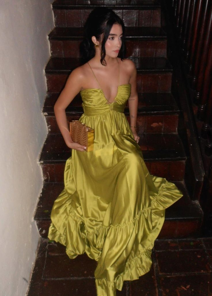 Chic Green Halter A Line Party Prom Dress