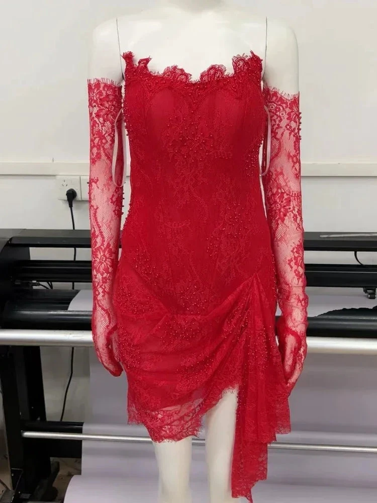 Red Lace Mini Homecoming Dress Red Party Gown (ZD11365)