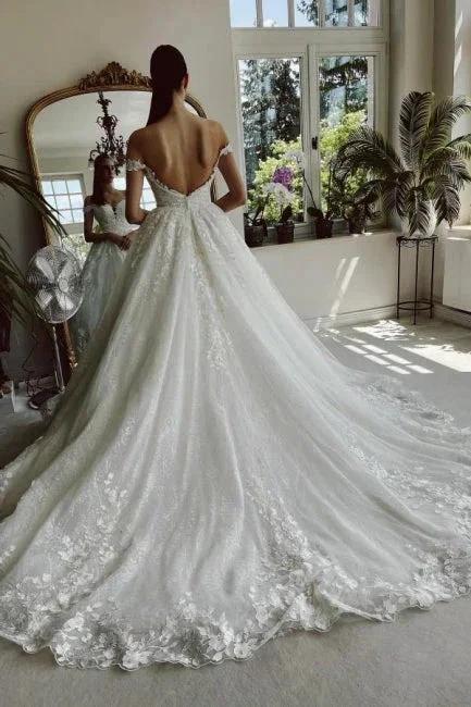 Floor-Length A-Line Sweetheart Off-The-Shoulder Tulle Appliques Wedding Dresses with Lace (ZD15745)