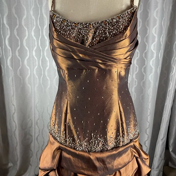 Vintage Satin Beaded Ruched Evening Dress Memaid Prom Dress Y8243 - View 2 | VelvetHem