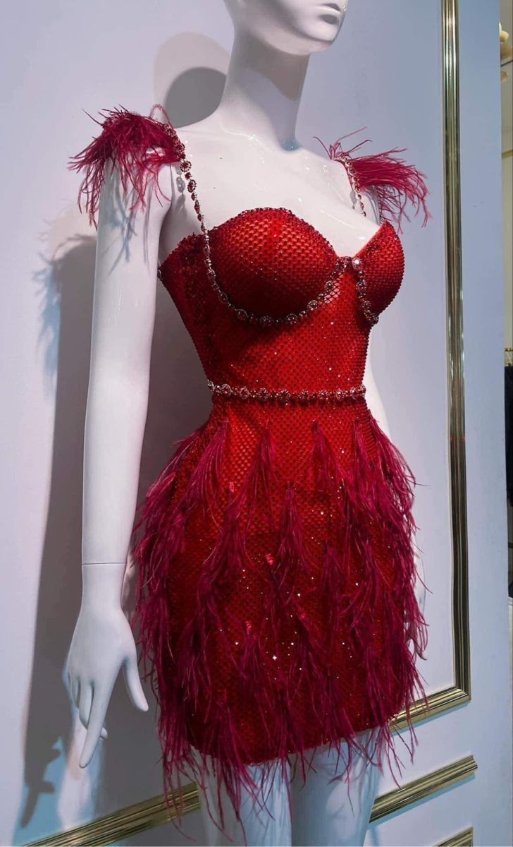 Sparkly Spaghetti Straps Sequin Beaded Red Graduation Homecoming Dress Sexy Cocktail Dress D624