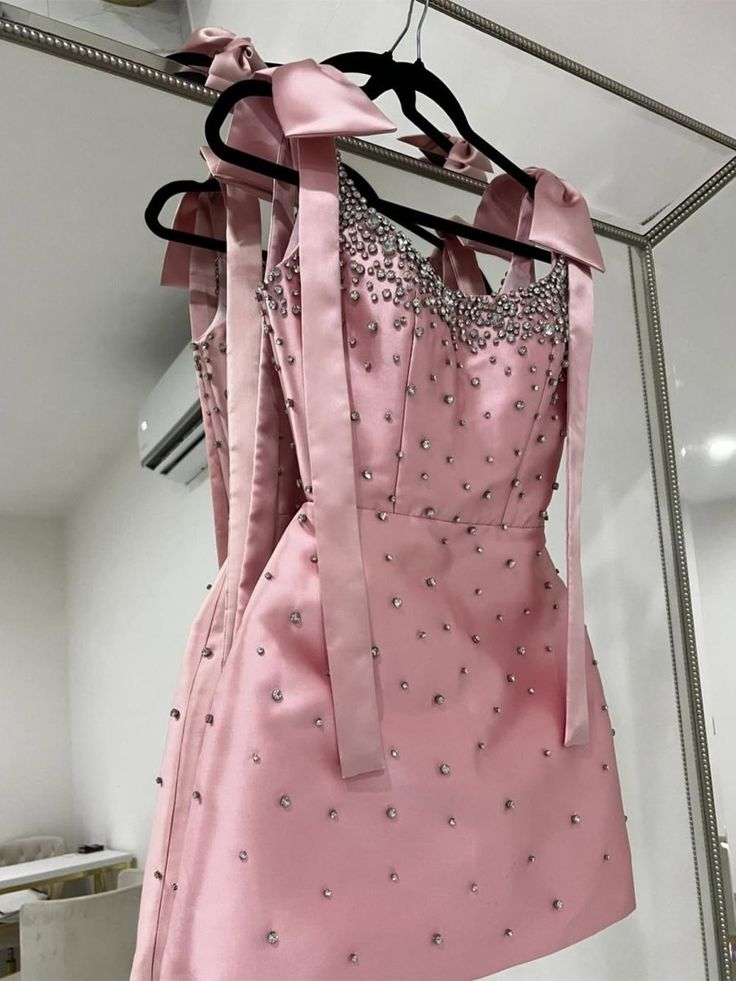 Cute Pink Square Neck Satin Beaded Short Birthday Outfits Strapless Homecoming Dress With Bow - View 3 | FashionDia