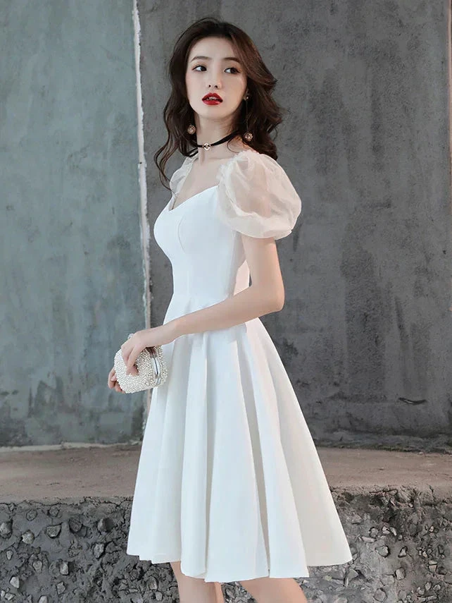 White Satin Short Prom Dress White Homecoming Dress (ZD12131)