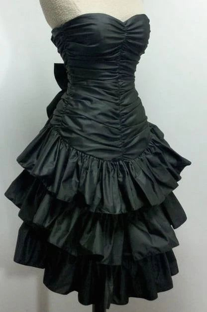 Vintage Strapless Black A Line Short Prom Dress Layered Homecoming Dress