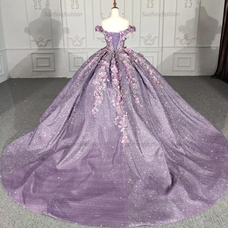 Glamorous & Luxury Ball Gown Off Shoulder Flowers Lace Appliques Beaded Purple Tulle Quinceanera Dress Princess Birthday Party Gown For Sweet 16