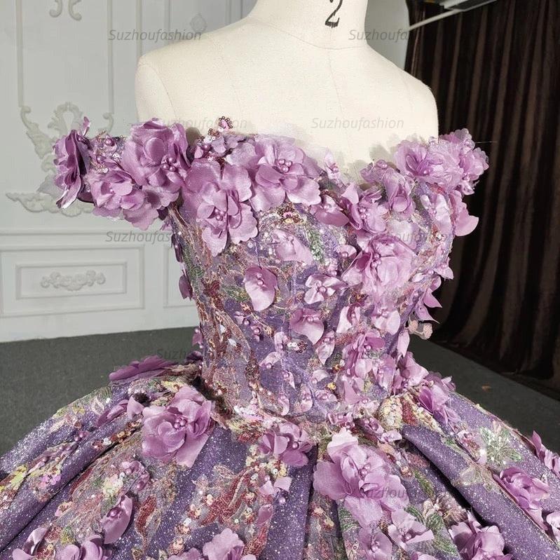 Glamorous & Luxury Ball Gown Off Shoulder Flowers Lace Appliques Beaded Purple Tulle Quinceanera Dress Princess Birthday Party Gown For Sweet 16