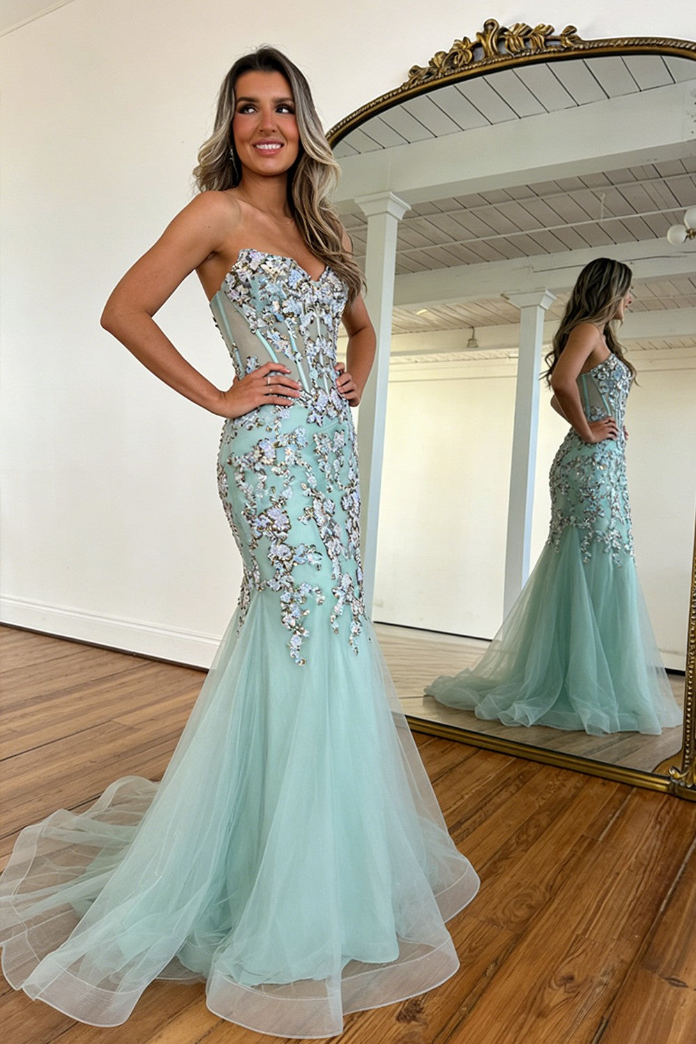 Glitter Mermaid Sequin Mint Green Spaghetti Straps Corset Prom Dress with Tulle Skirt