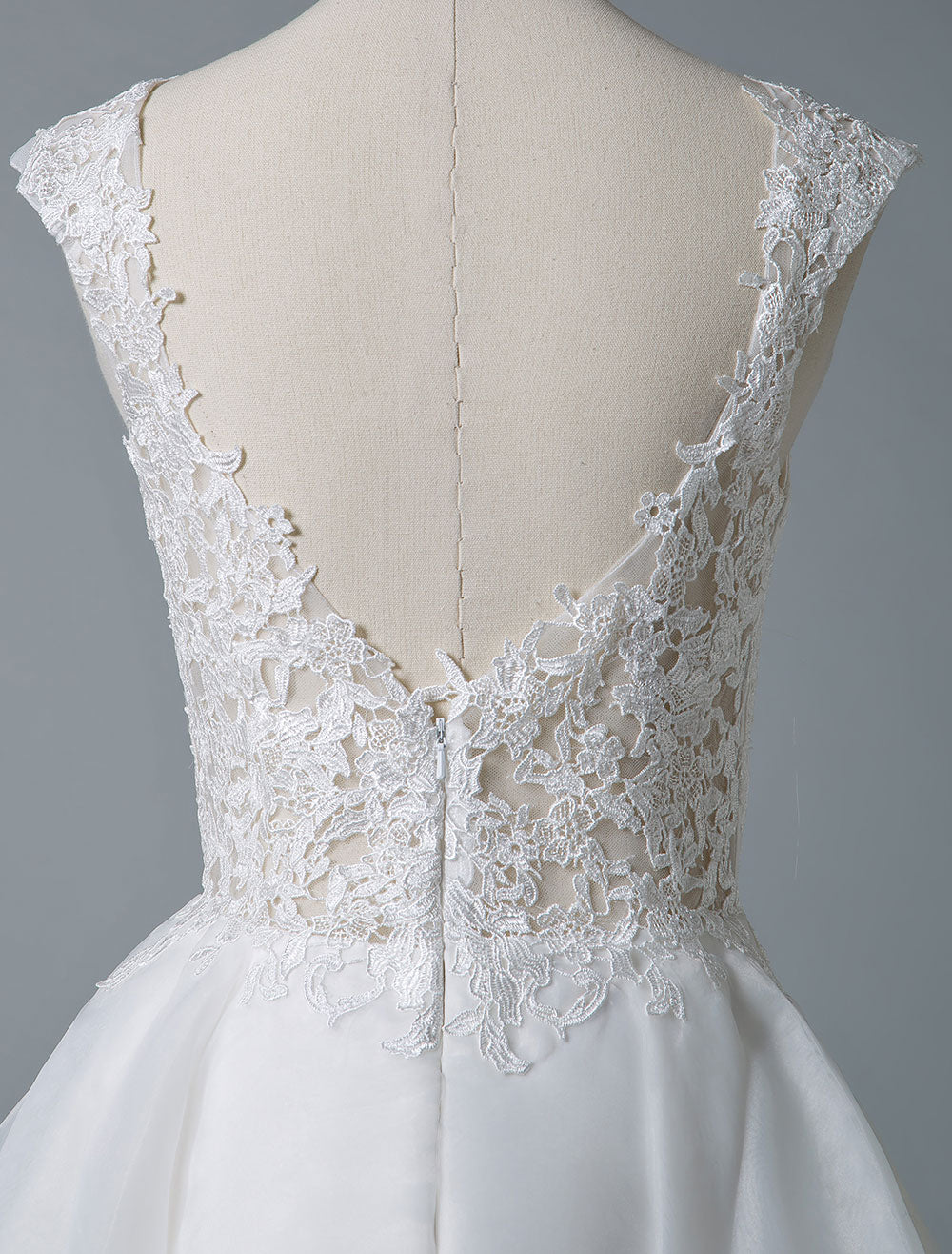 Gorgeous Jewel Sleeveless Lace Ruffles White Short Beach Wedding Dresses