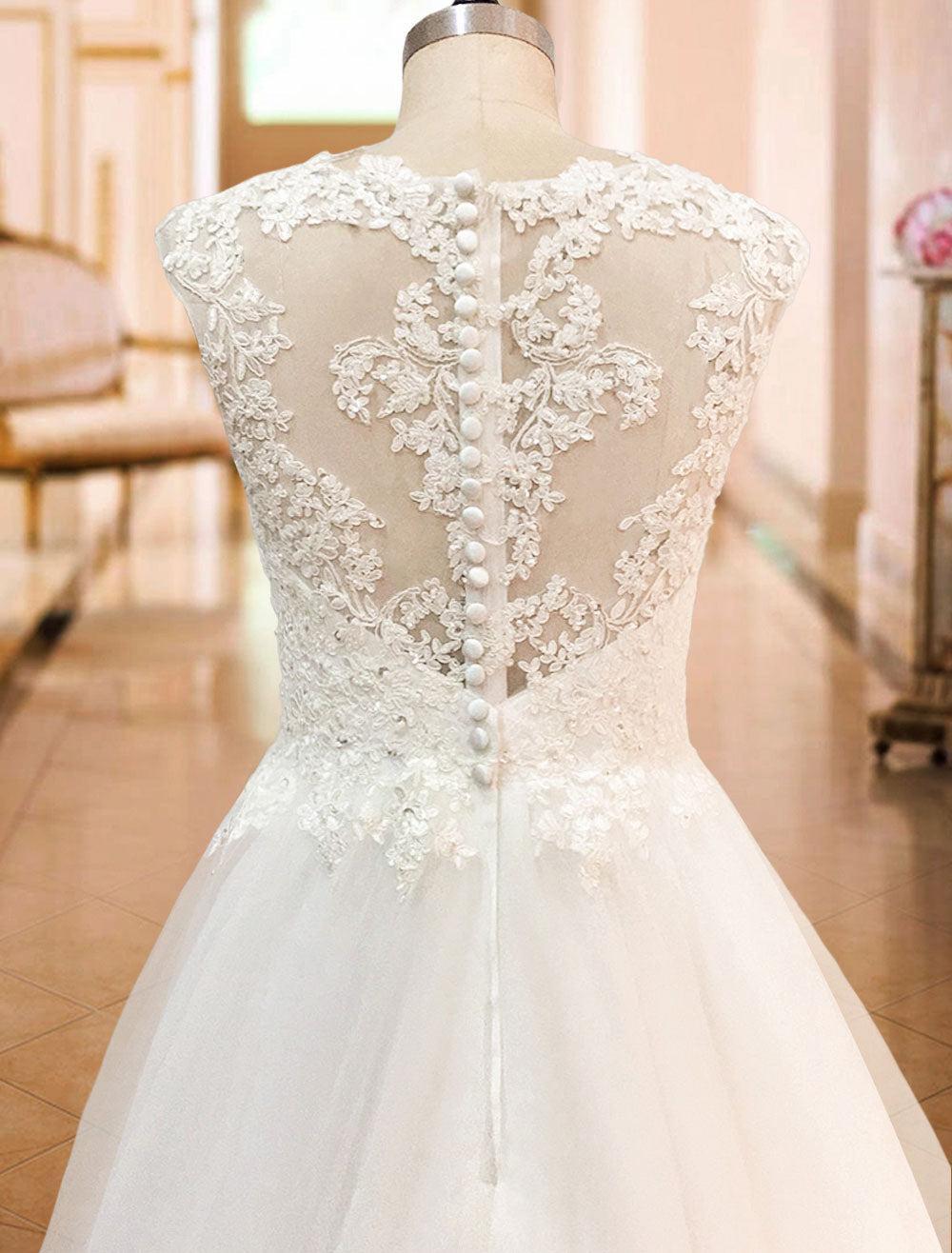 Gorgeous Sleeveless Tulle A-Line Ruffles Beach Wedding Dresses With Lace