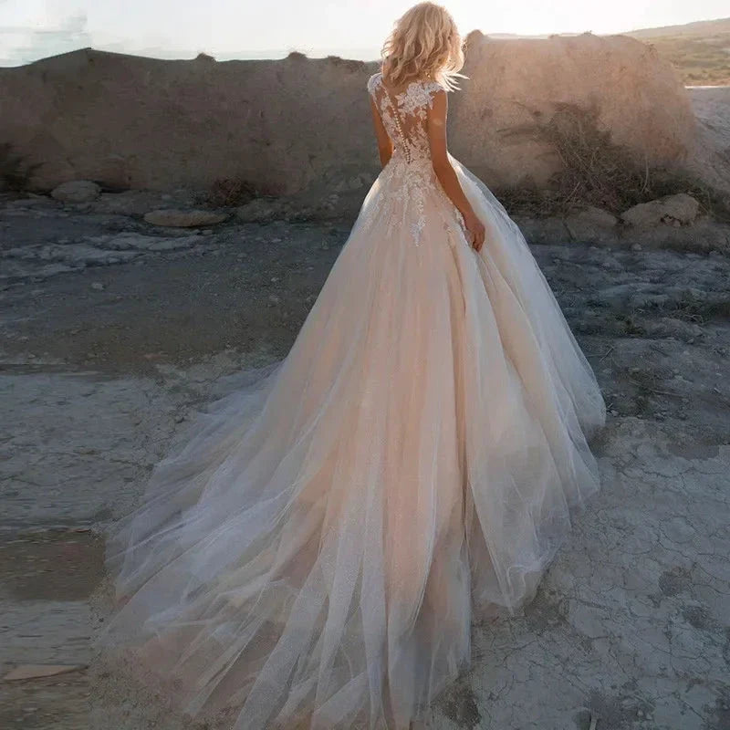 Gorgeous White Tulle O-Neck Sleeveless Decal Luxury Pearl Embroidery Button A-line Floor-Length Bridal Ball Dress (ZD14211)