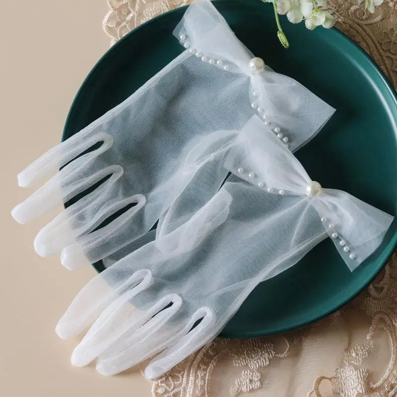 Pearl Wristband Wedding Glove Short Bridal Gloves For Women Girl Party Evening Dress Jewelry Bride Accessories