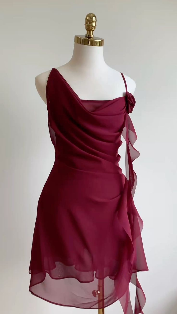 Pretty Burgundy Chiffon Short Cocktail Dress Homecoming Dress