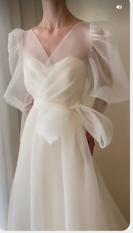 Pure V Neck Wedding Dress V Neck Vitage Prom Dress