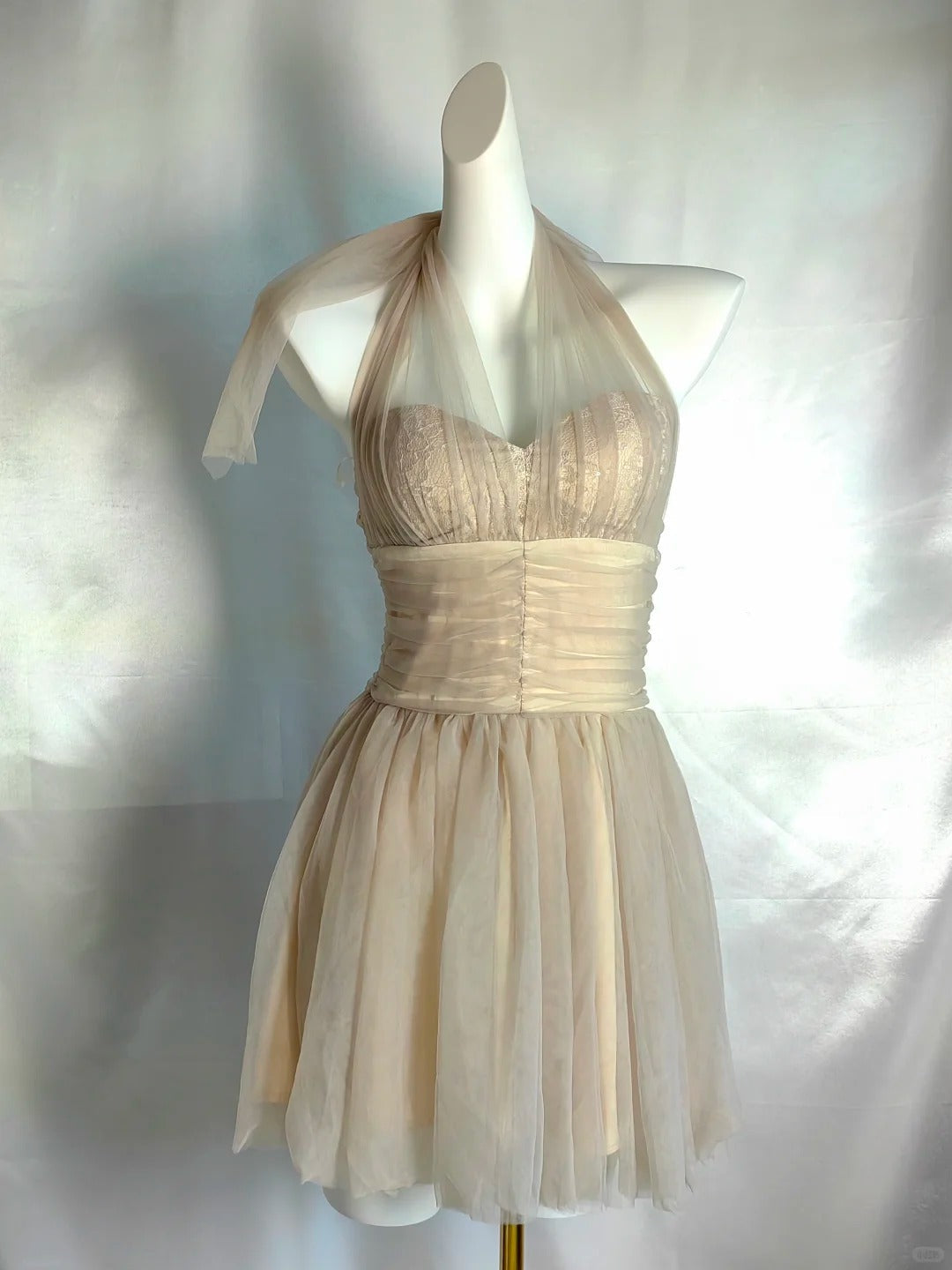 Halter Neck Champagne Short Homecoming Dress Short Cocktail Party Dress