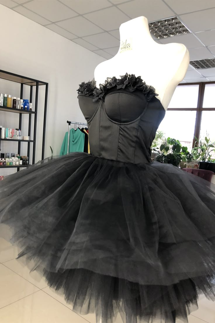 Elegant Sweetheart Black Corset Tulle Short Party Dress Birthday Dress