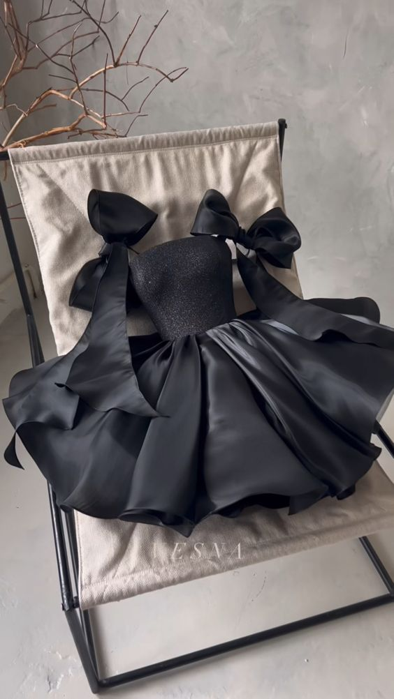 Chic Black A-Line Homecoming Dress Black Cocktail Dress - FashionDia