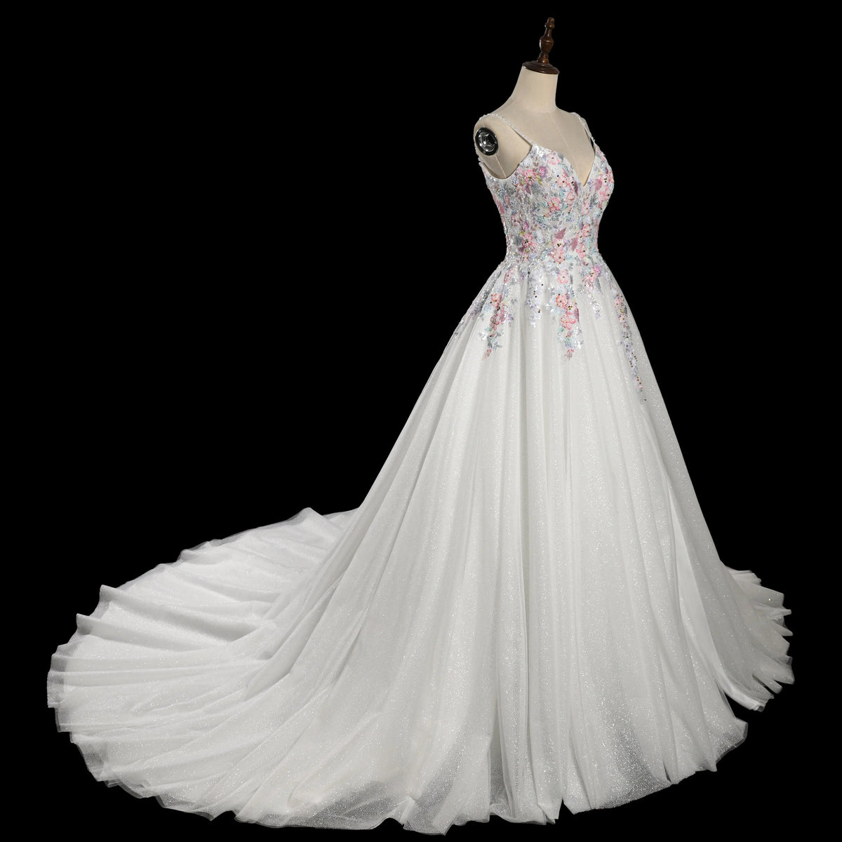 Glamorous White Floral Applique A-Line Tulle Wedding Dress with Train ZP066