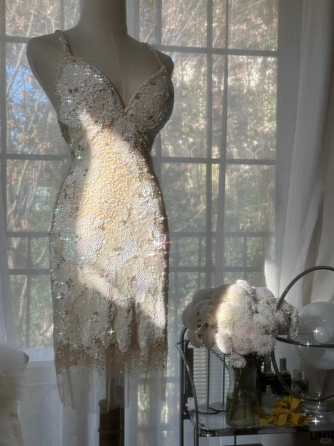 Glitter V Neck Backless Sequin Sheath Short Birthday Outfits Formal Homecoming Dress