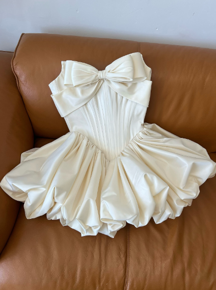 Cute Bow White Satin ALine Short Graduation Homecoming Dress Birthday Outfits - FashionDia