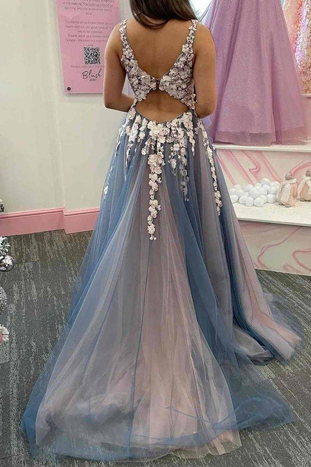 A-Line Keyhole Back Long Tulle Prom Dress with Appliques And Split - View 2 | FashionDia