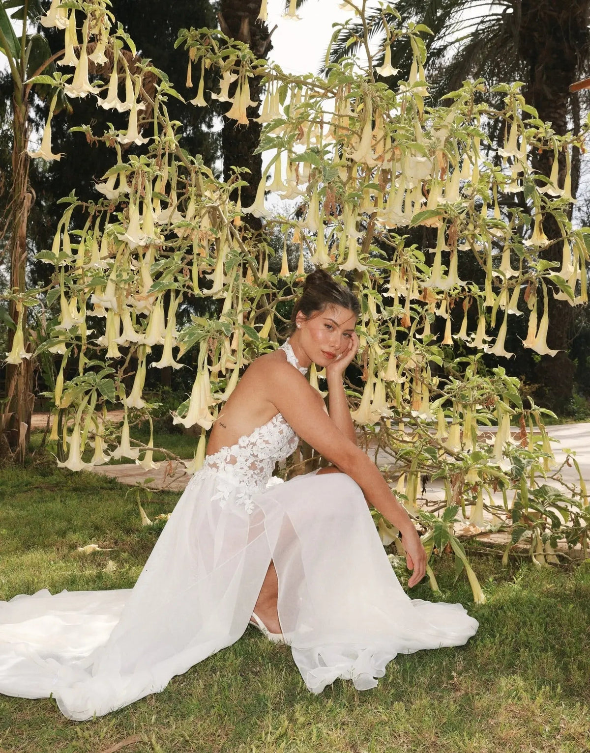 Romantic Halter Neck 3D Floral Lace Sheer Slit Wedding Dress ZP041