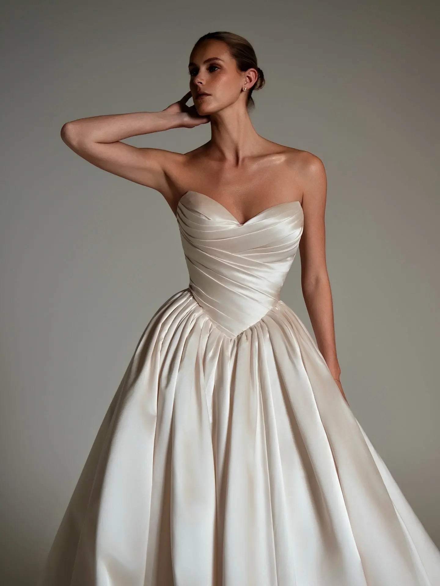 Luxury Champagne Strapless Satin Ball Gown Trailed Wedding Dress ZP144