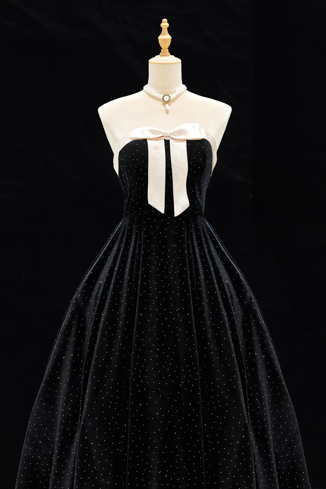 Strapless A-Line Black Velvet Prom Dress Graduation Dress Birthday Dress