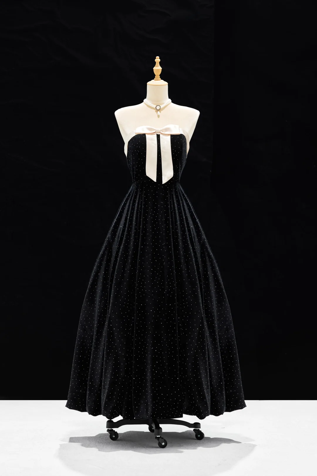 Strapless A-Line Black Velvet Prom Dress Graduation Dress Birthday Dress