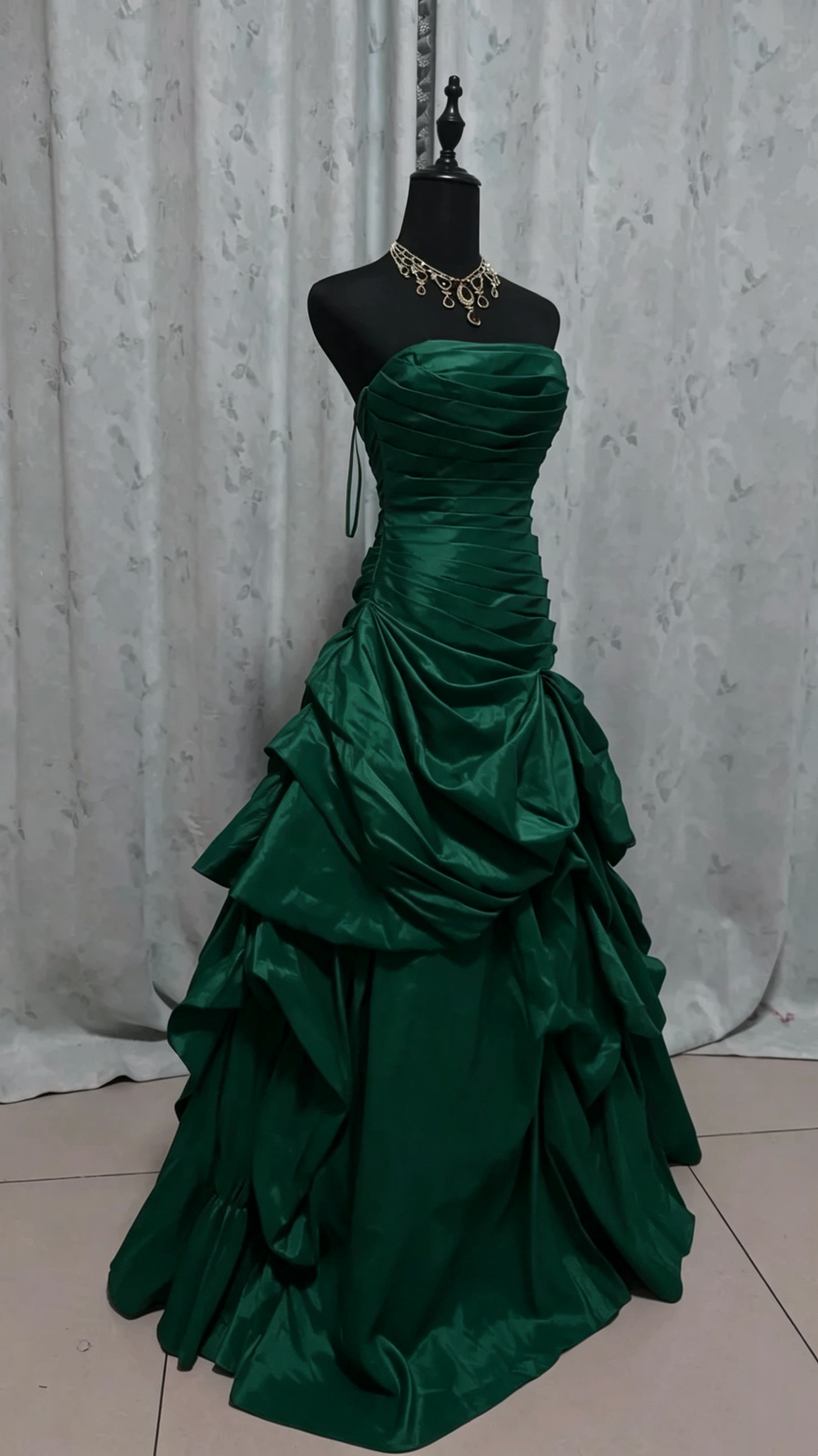 Strapless Red Formal Party Dress Satin Evening Dress Party Gowns